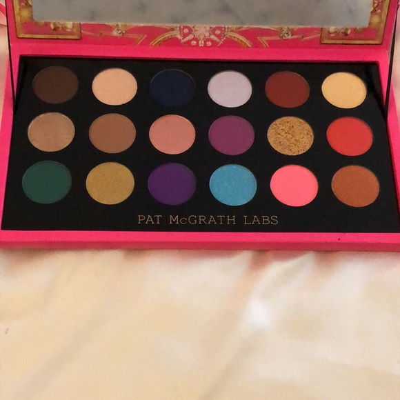 Pat McGrath Mothership Mega Celestial Divinity palette
