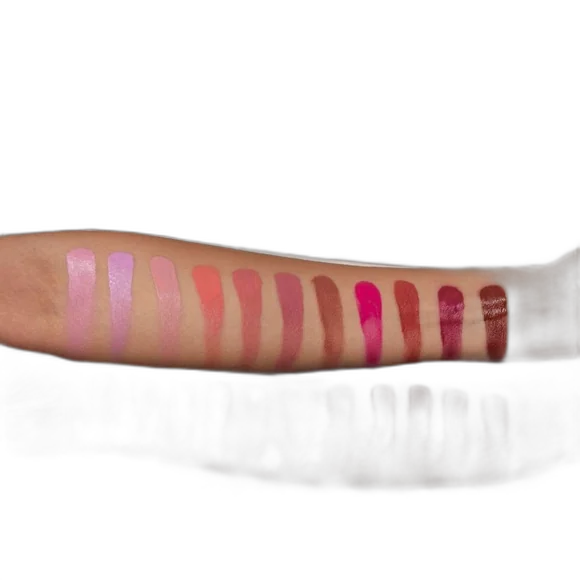 Huda Beauty BUBBLEGUM