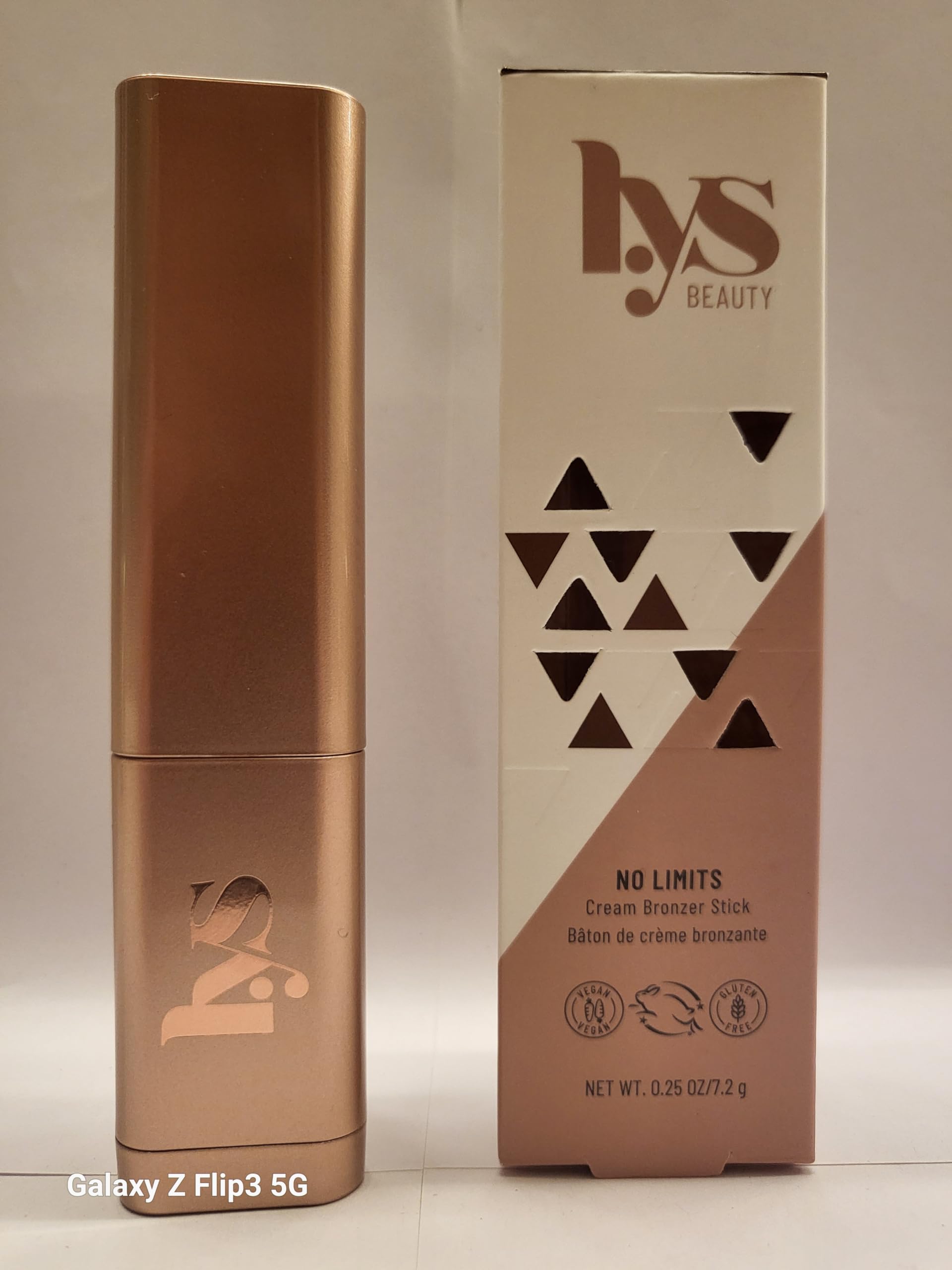LYS No Limits Cream Bronzer & Contour Stick // Motivate