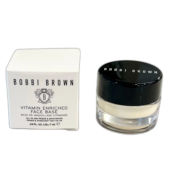 Bobbi Brown Vitamin Enriched Face Base