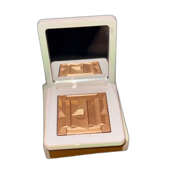 Haus Labs Bio-Radiant Gel-Powder Highlighter