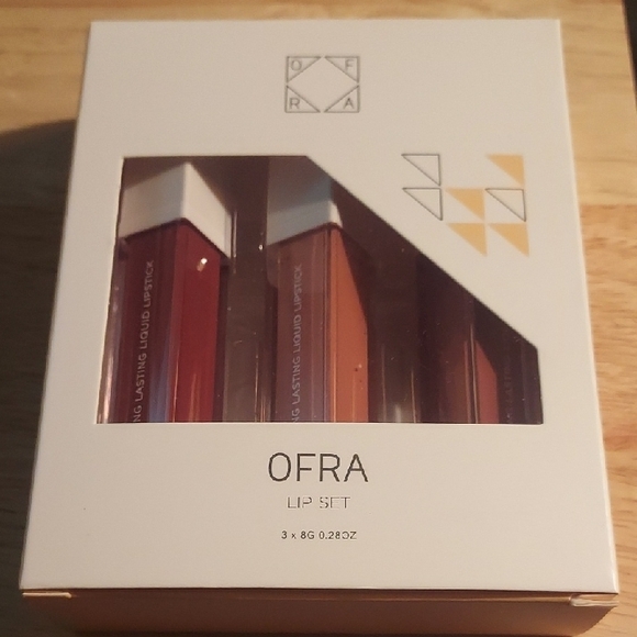 Ofra x MannyMua Lipsticks