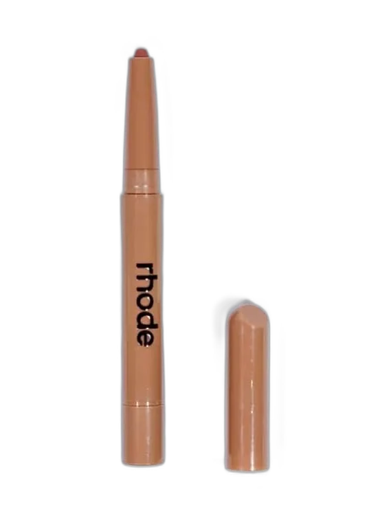 Rhode Peptide Lip Shape in Lunge