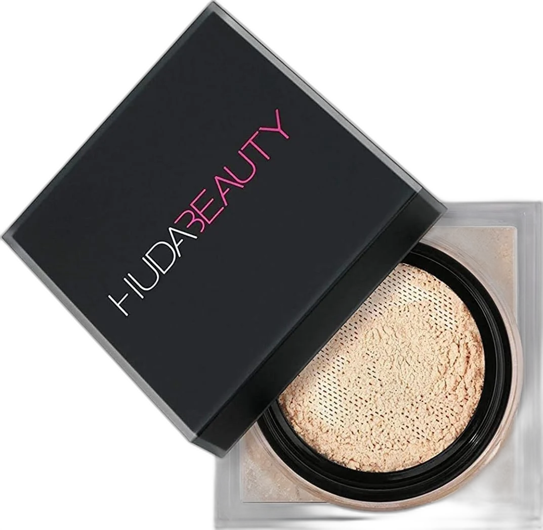 Huda Beauty Powder | Pound Cake