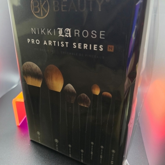 BK Beauty N21 Brush
