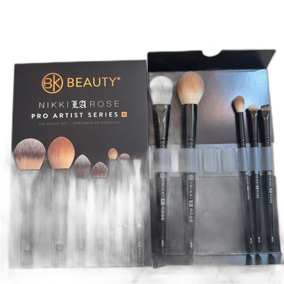 Nikki La Rose Smudger Brush N12