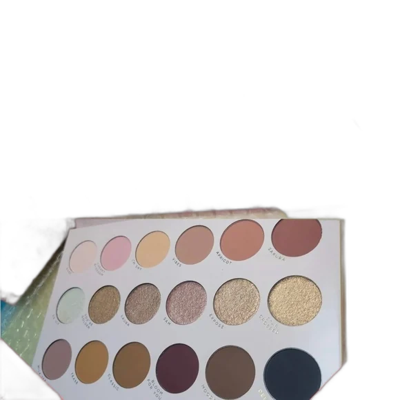 Lunar Beauty Nude Prism palette