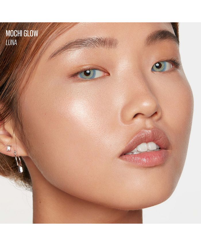 MAC Glow Play Bouncy Highlighter
