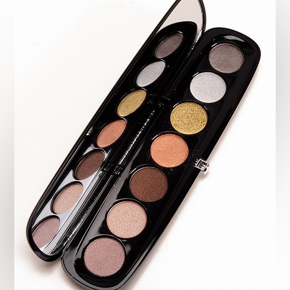 Marc Jacobs Born Star Eyeshadow
