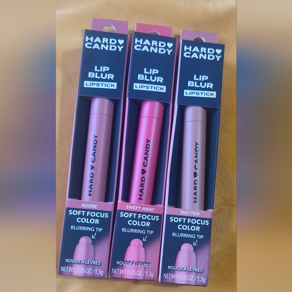 Hard Candy Blur On Lock Powder
