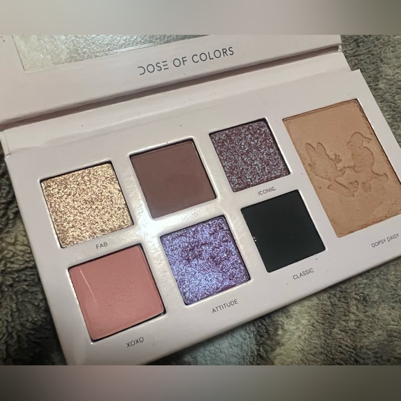 Dose of Colors palette