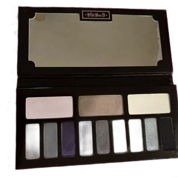 KVD Pastel Goth palette