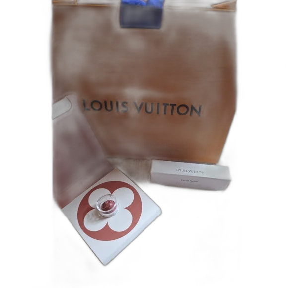 Louis Vuitton Lipstick in 106