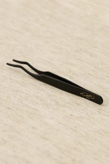 AURIC Lash Tweezers